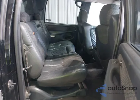 2002 Chevrolet Avalanche 1500 из США, поврежденный, VIN 3GNEK13TX2G201292